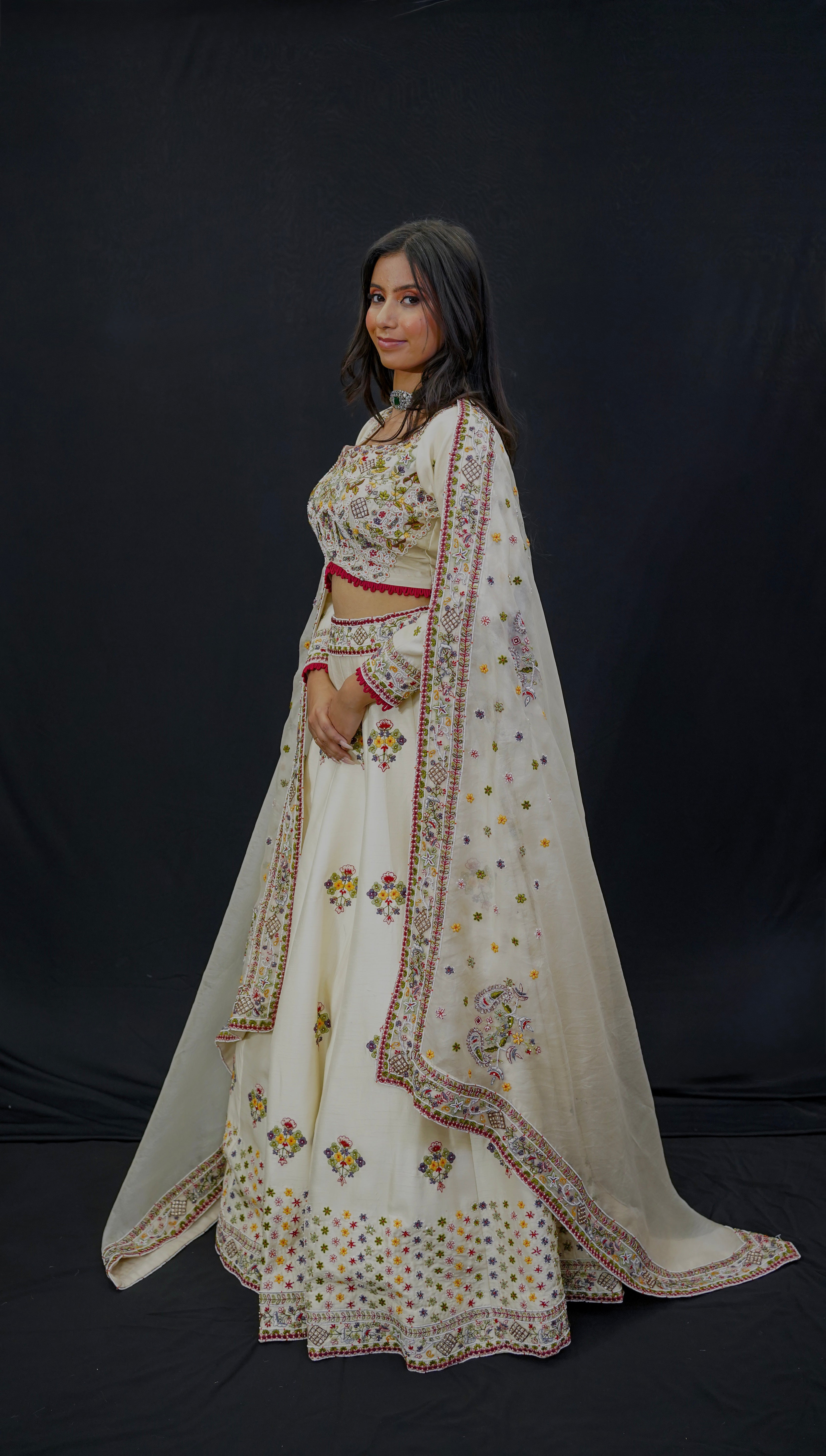 Gulzar Ivory – Embroidered Silk Lehenga Set with Organza Dupatta