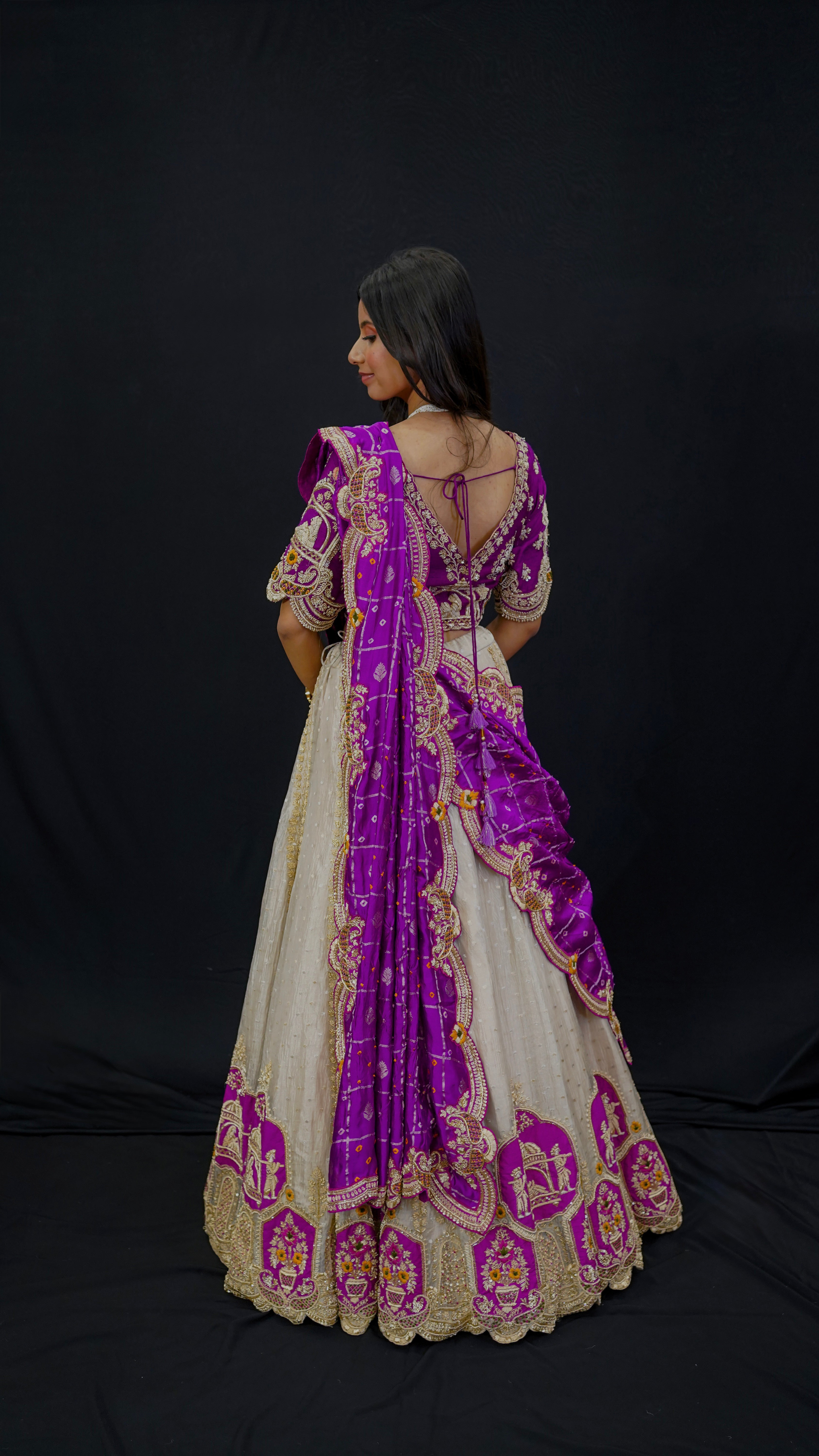 Rajsi Baaraat – Heritage Doli Motif Zardosi Lehenga Set