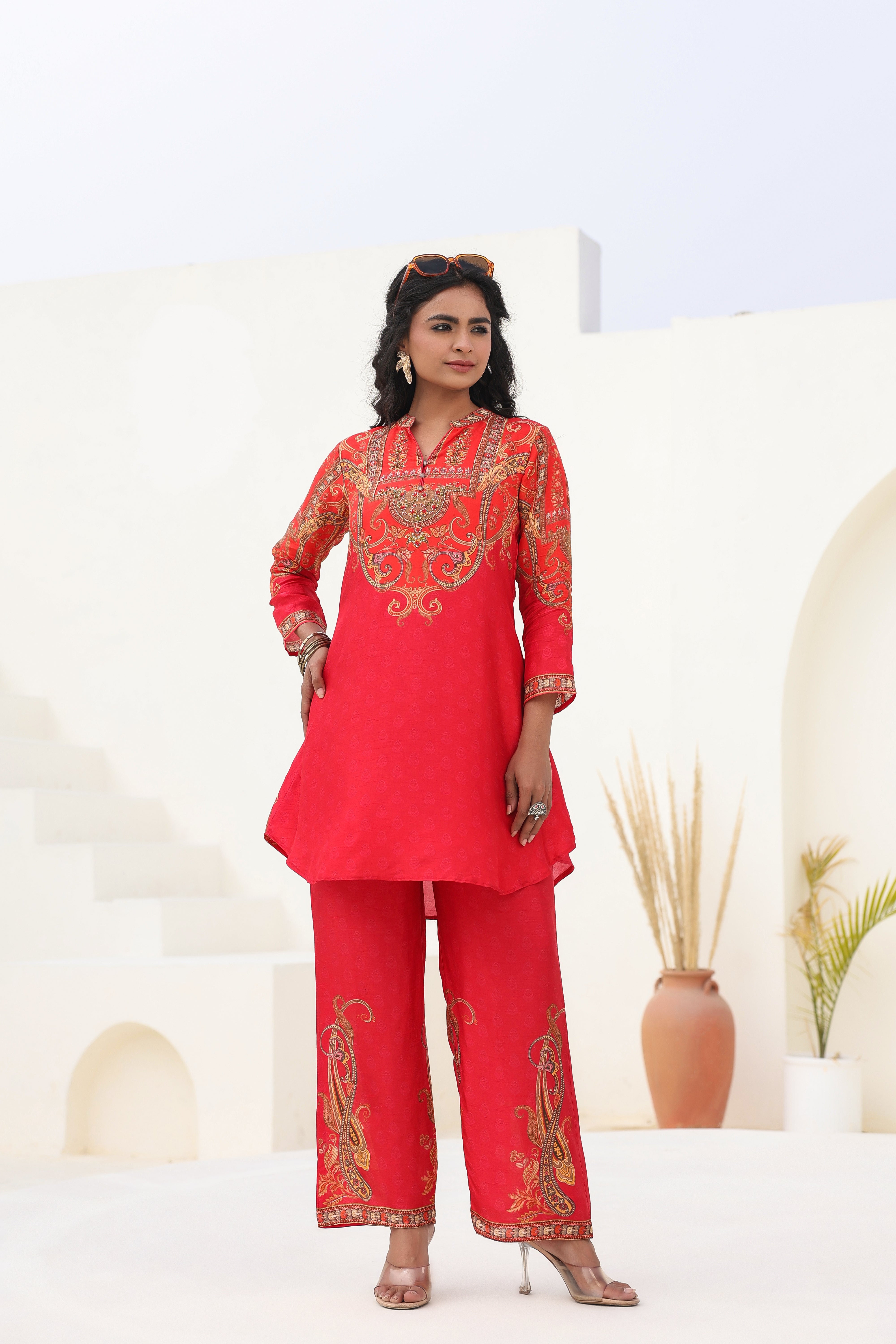 Crimson Regal Embellished Dola Silk Kurta Pants Set