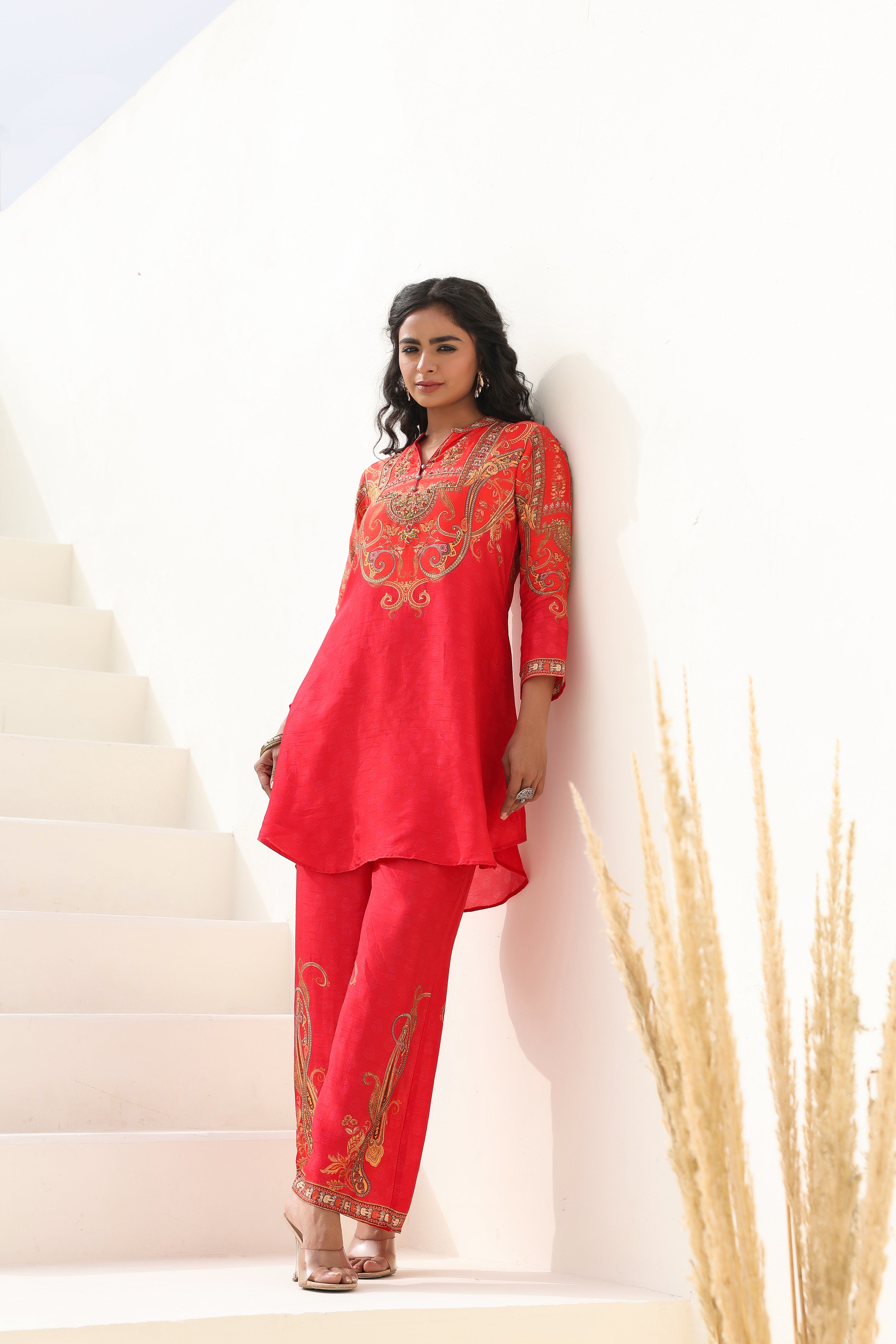 Crimson Regal Embellished Dola Silk Kurta Pants Set